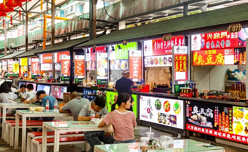 You can eat many kinds of food at the same time in the snack street
