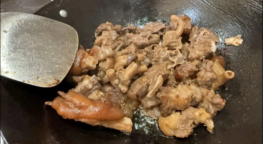 Lingchuan Dog Meat